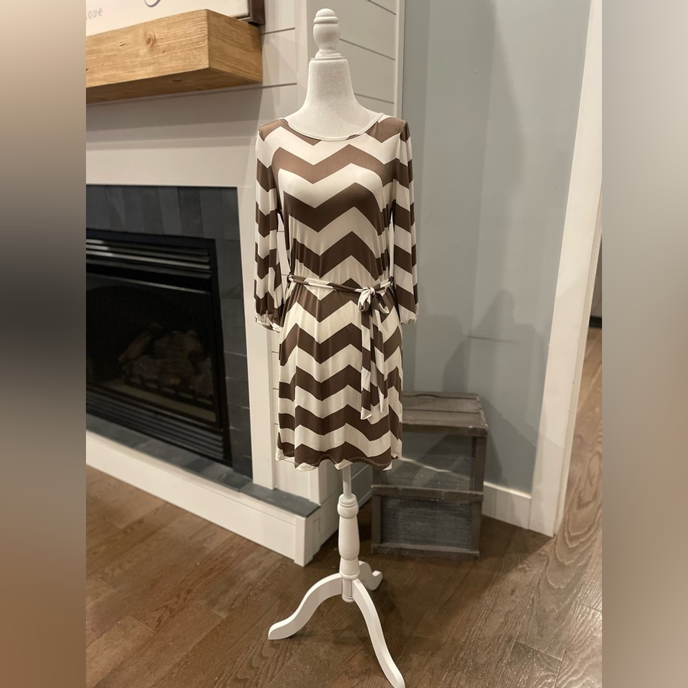 Fashionomics Brown and White Chevron Long Sleeve Dress